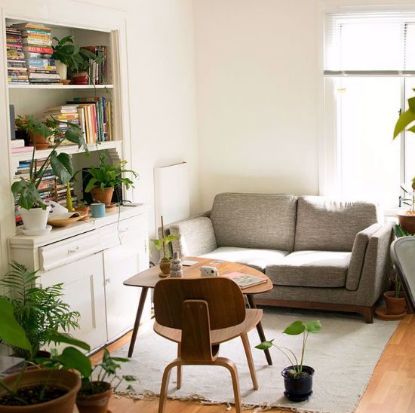Picture of Brown wooden table